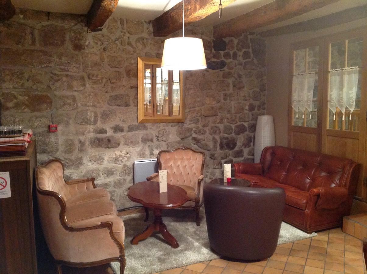 L'Auberge De Montpezat Exterior photo